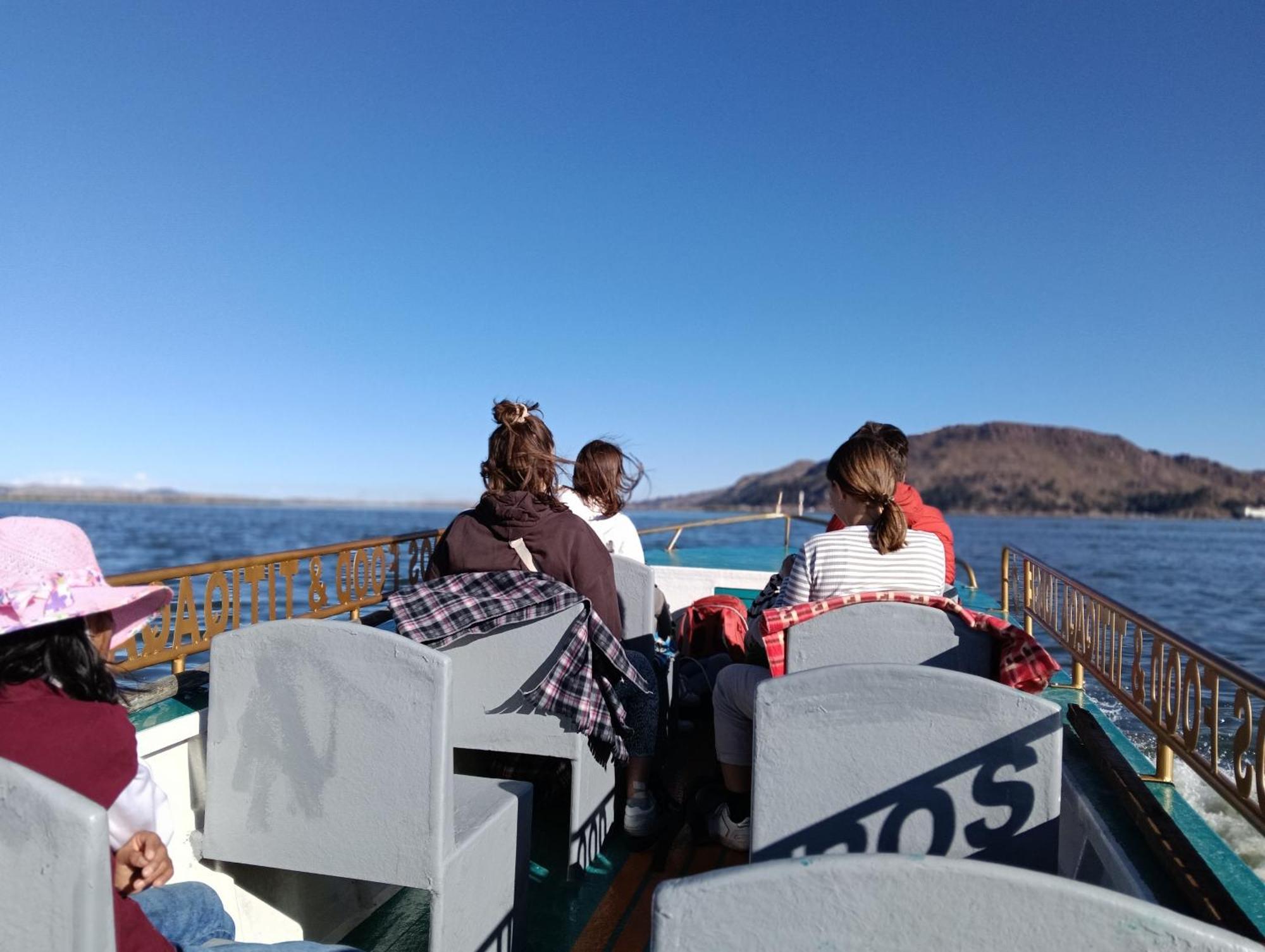 Uros Lodge Lover Titiqaqa ปูโน ภายนอก รูปภาพ